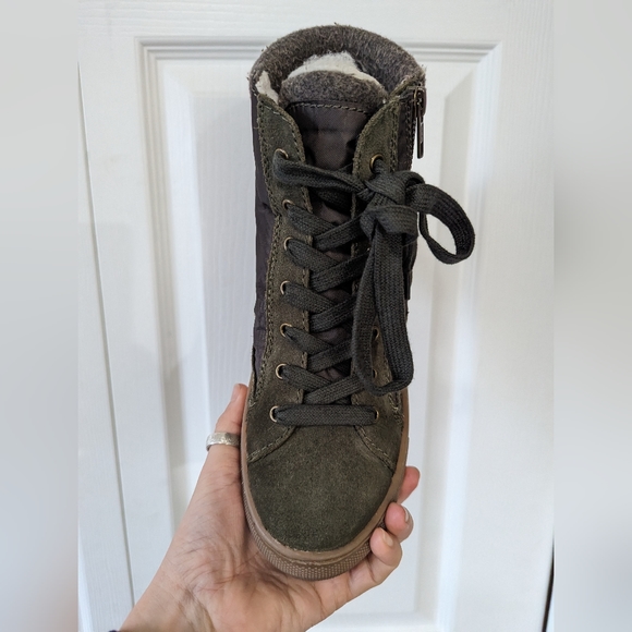 Ladies Winter Boots - Picture 2 of 5